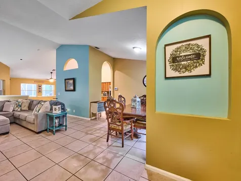 16405 90th Street N The Acreage FL 33470