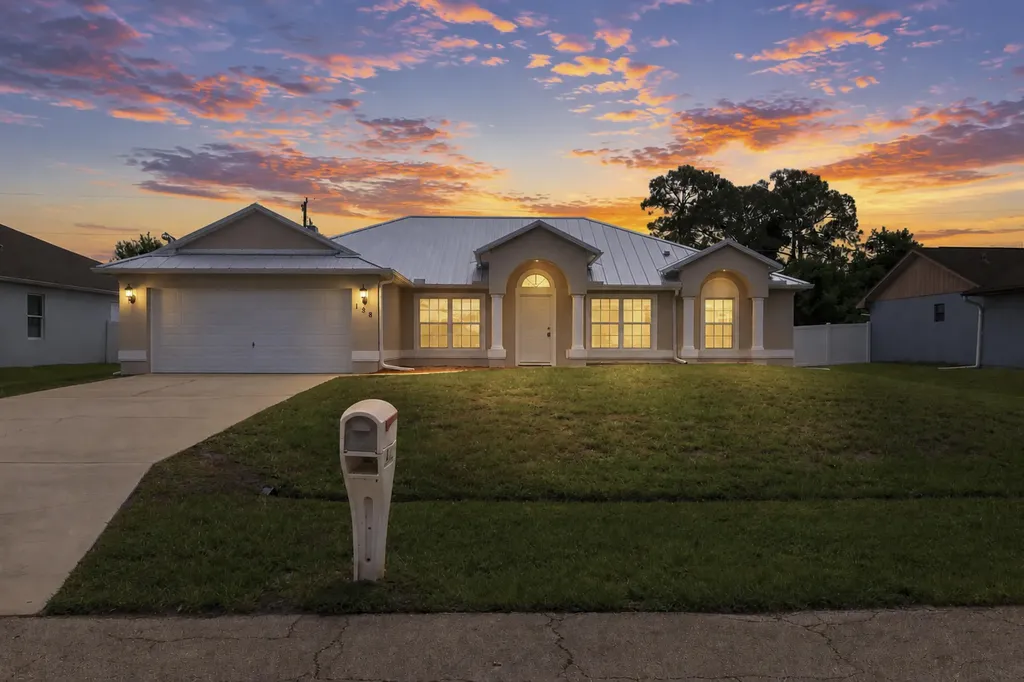 188 SW Klee Circle Port St Lucie FL 34953