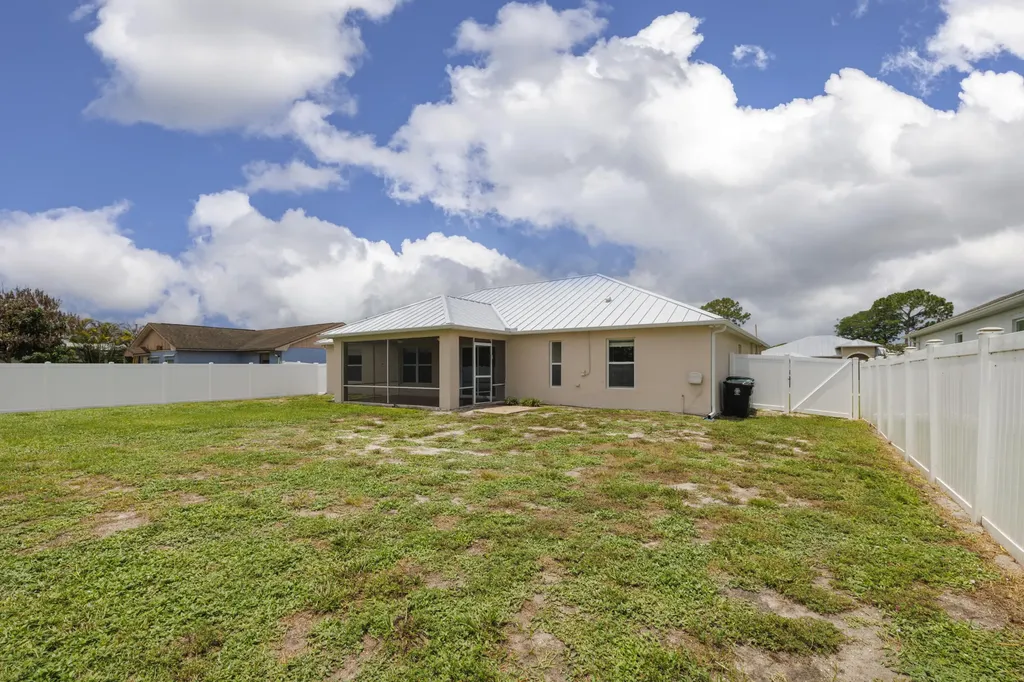 188 SW Klee Circle Port St Lucie FL 34953