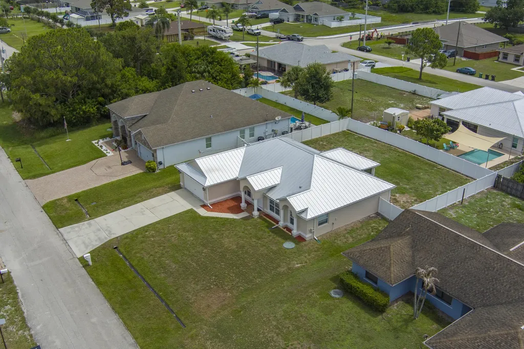 188 SW Klee Circle Port St Lucie FL 34953
