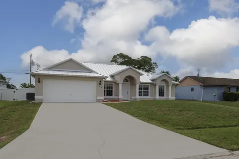 188 SW Klee Circle Port St Lucie FL 34953