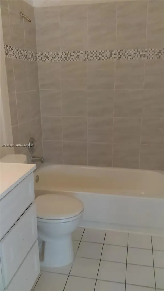 8576 Sunset Drive Palm Beach Gardens FL 33410