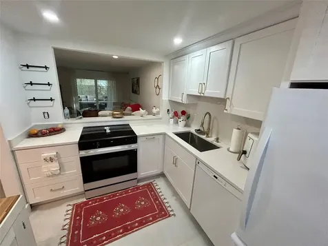 3060 Holiday Springs Boulevard Margate FL 33063