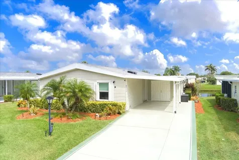 3241 Scarlet Tanager Court Port St Lucie FL 34952