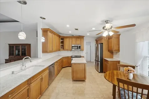 3241 Scarlet Tanager Court Port St Lucie FL 34952