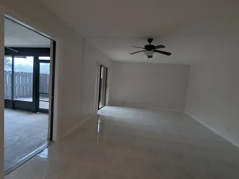 2191 White Pine Circle Greenacres FL 33415