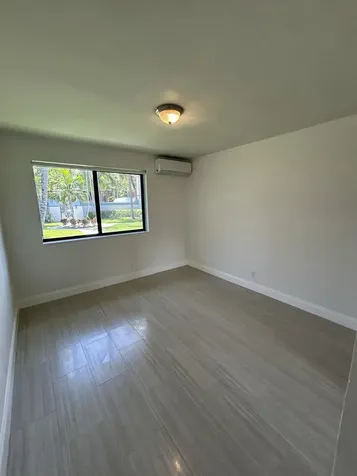 914 NE 15th Avenue Fort Lauderdale FL 33304
