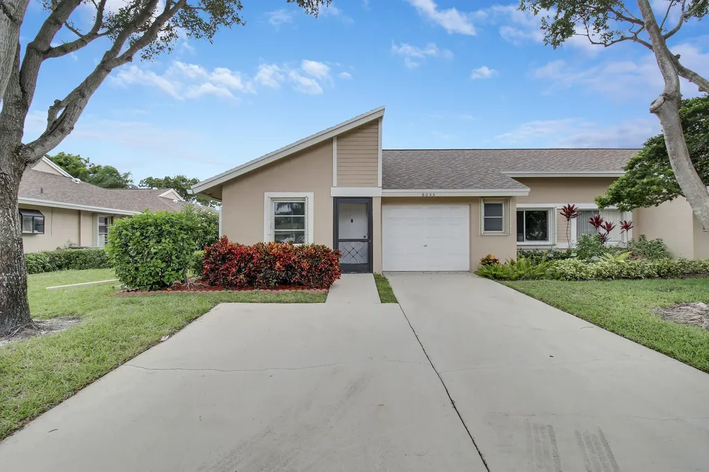 8055 Sweetbriar Way Boca Raton FL 33496