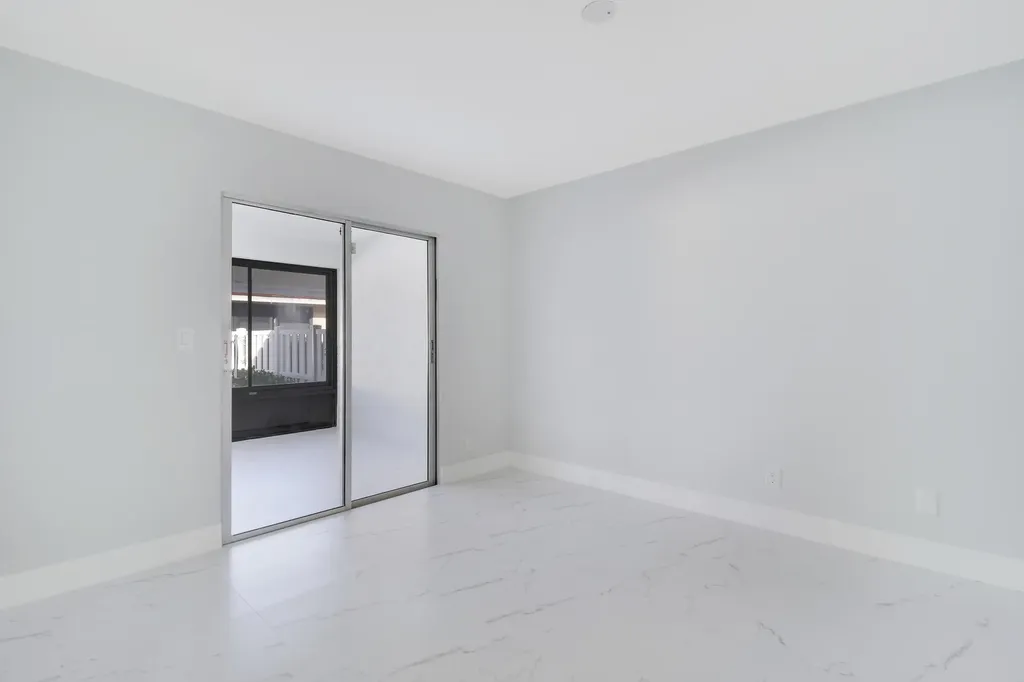 8055 Sweetbriar Way Boca Raton FL 33496
