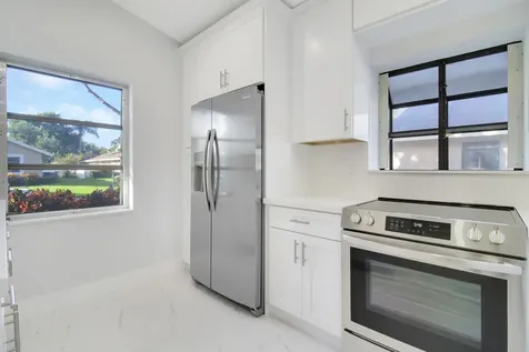 8055 Sweetbriar Way Boca Raton FL 33496