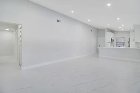 8055 Sweetbriar Way Boca Raton FL 33496