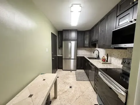 2400 NE 33rd Avenue Fort Lauderdale FL 33305