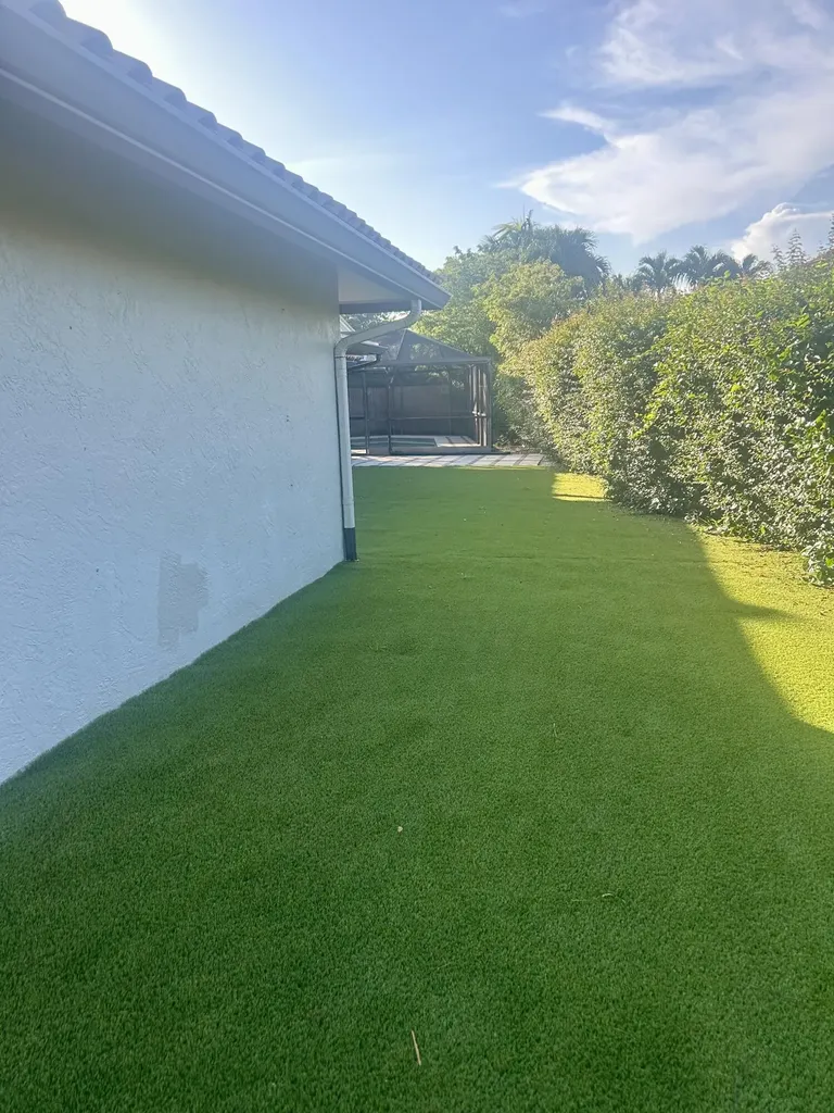 22822 Pinewood Court Boca Raton FL 33433