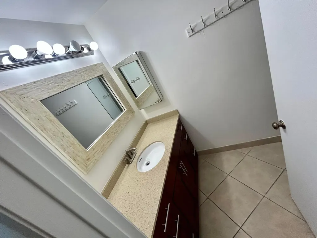 22822 Pinewood Court Boca Raton FL 33433