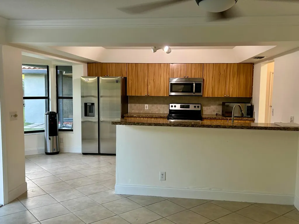 22822 Pinewood Court Boca Raton FL 33433