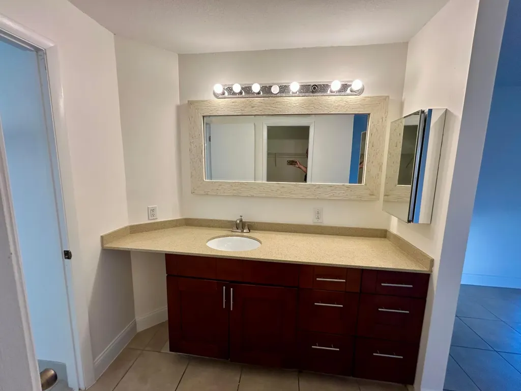 22822 Pinewood Court Boca Raton FL 33433
