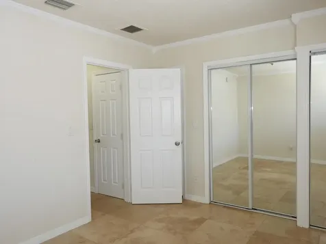 1872 NE 46th Street Fort Lauderdale FL 33308