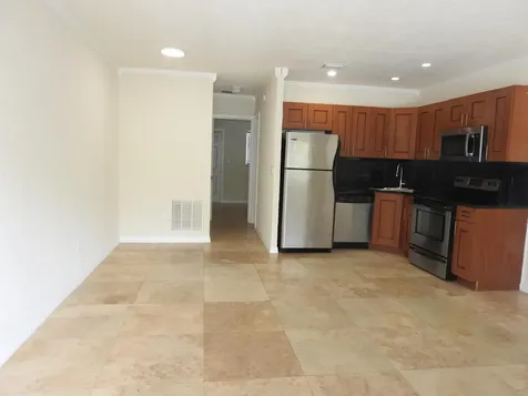 1872 NE 46th Street Fort Lauderdale FL 33308