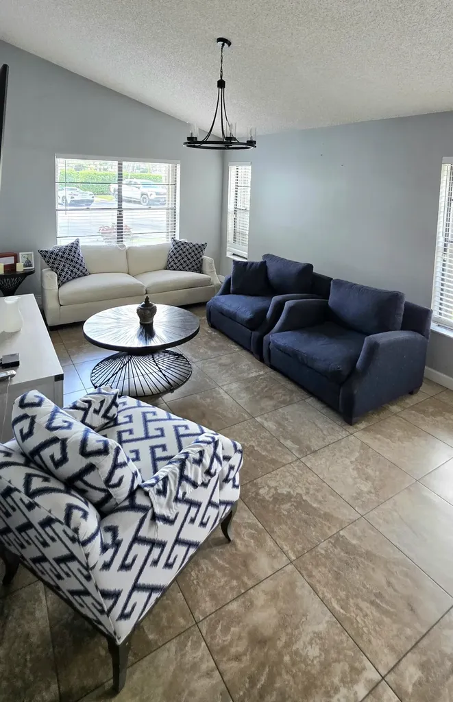4467 Willow Pond Road West Palm Beach FL 33417