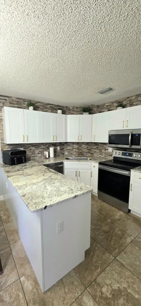 4467 Willow Pond Road West Palm Beach FL 33417