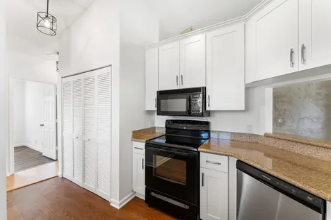 18 Vía De Casas Sur Boynton Beach FL 33426