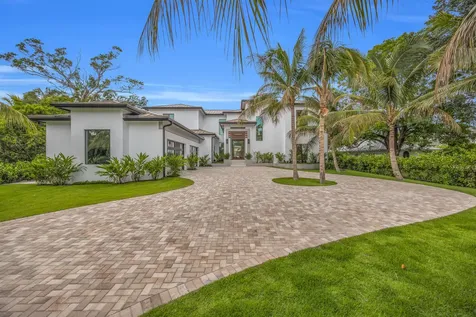 19175 W Riverside Drive Tequesta FL 33469