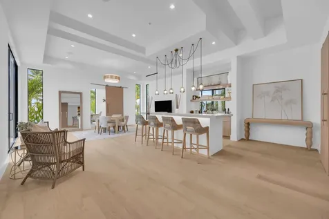 19175 W Riverside Drive Tequesta FL 33469