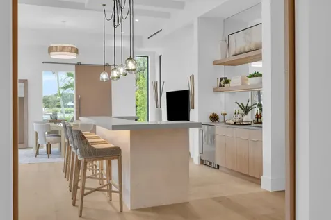 19175 W Riverside Drive Tequesta FL 33469