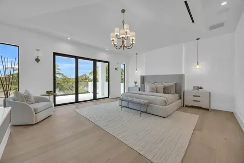 19175 W Riverside Drive Tequesta FL 33469