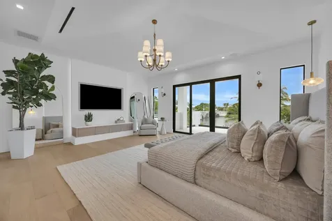 19175 W Riverside Drive Tequesta FL 33469