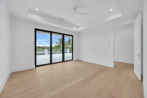 19175 W Riverside Drive Tequesta FL 33469