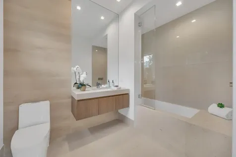 19175 W Riverside Drive Tequesta FL 33469