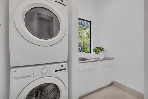 19175 W Riverside Drive Tequesta FL 33469