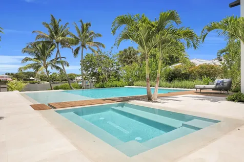 19175 W Riverside Drive Tequesta FL 33469