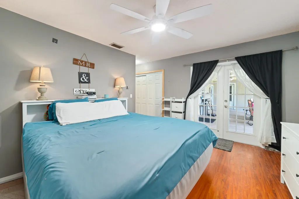 542 Saunders Street Sebastian FL 32958