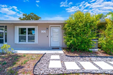 542 Saunders Street Sebastian FL 32958