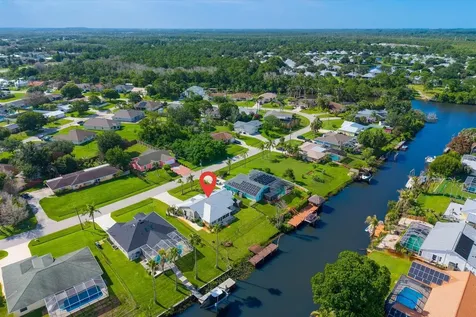160 NE Twylite Terrace Port St Lucie FL 34983