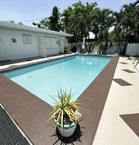 825 NE 6th Street Hallandale Beach FL 33009