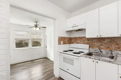 5521 SW 34th Street Hollywood FL 33023