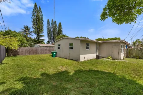 5521 SW 34th Street Hollywood FL 33023