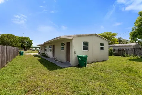 5521 SW 34th Street Hollywood FL 33023