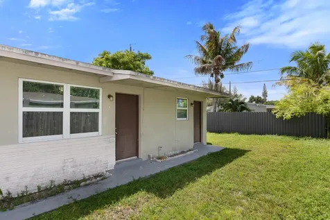 5521 SW 34th Street Hollywood FL 33023