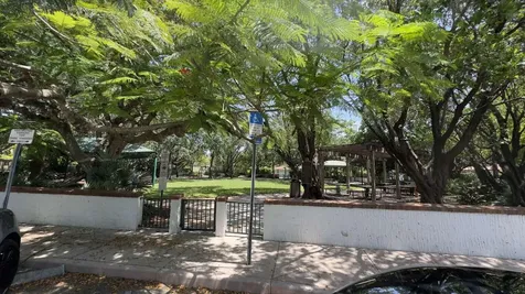 51 Edgewater Drive Coral Gables FL 33133