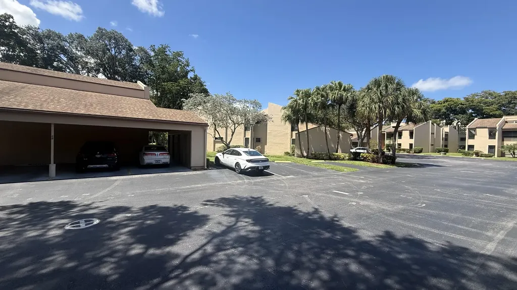6464 Pumpkin Seed Circle Boca Raton FL 33433