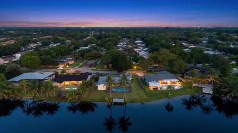 5152 SW 104th Avenue Cooper City FL 33328