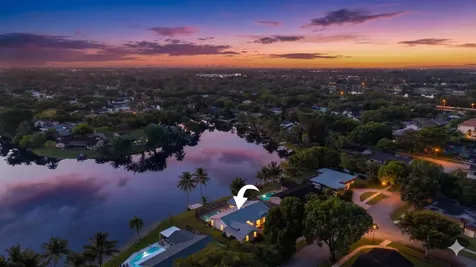 5152 SW 104th Avenue Cooper City FL 33328