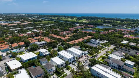 723 Lake Avenue N Delray Beach FL 33483