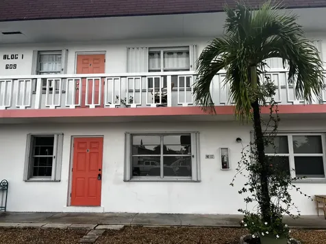 609 NE 6th Court Boynton Beach FL 33435