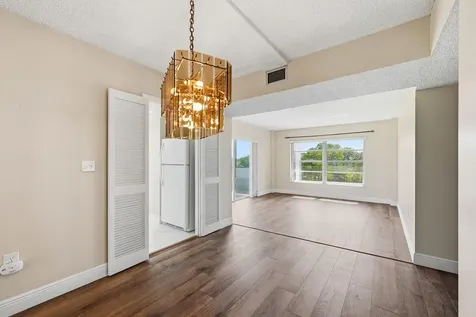 4158 Inverrary Drive Lauderhill FL 33319