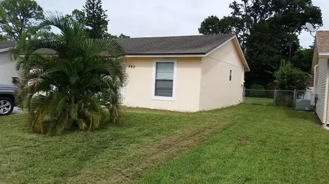 460 Fleming Avenue Greenacres FL 33467